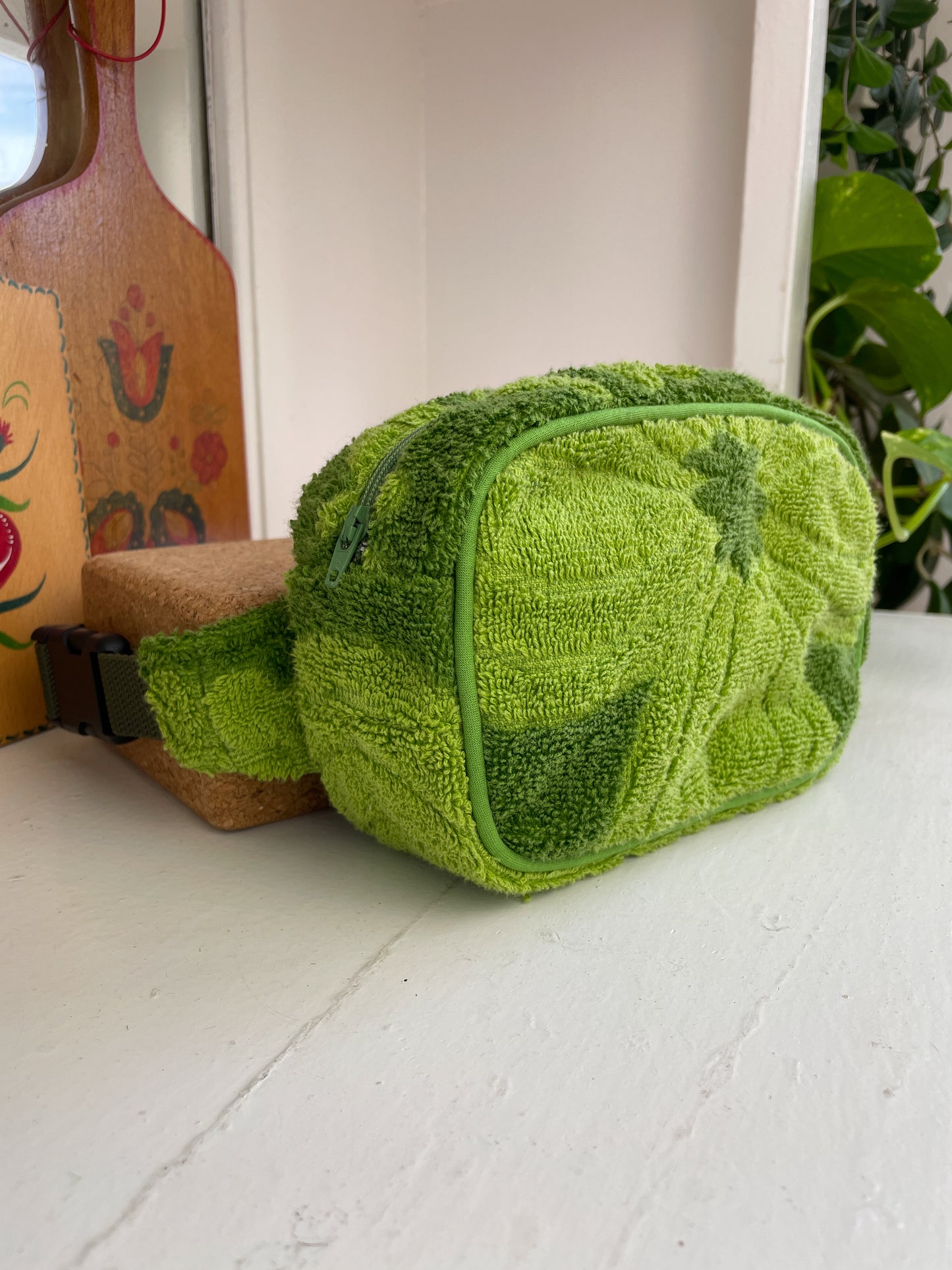 Vintage towel fanny pack | Green big flower
