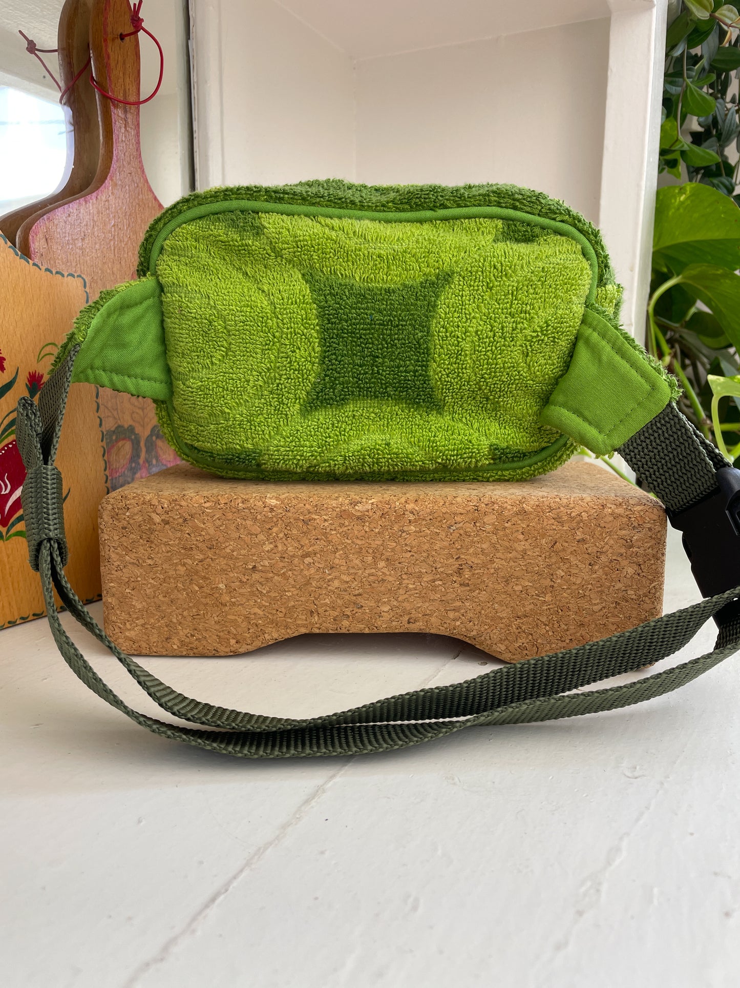 Vintage towel fanny pack | Green big flower