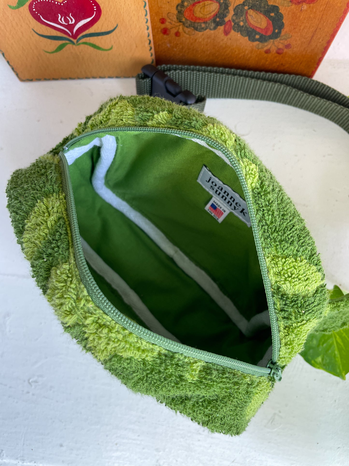 Vintage towel fanny pack | Green big flower