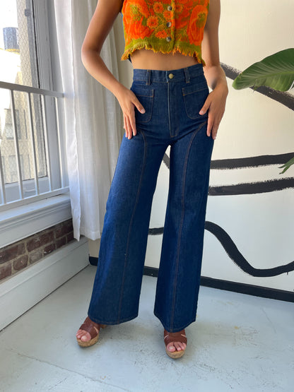 High waisted jeans with side detail